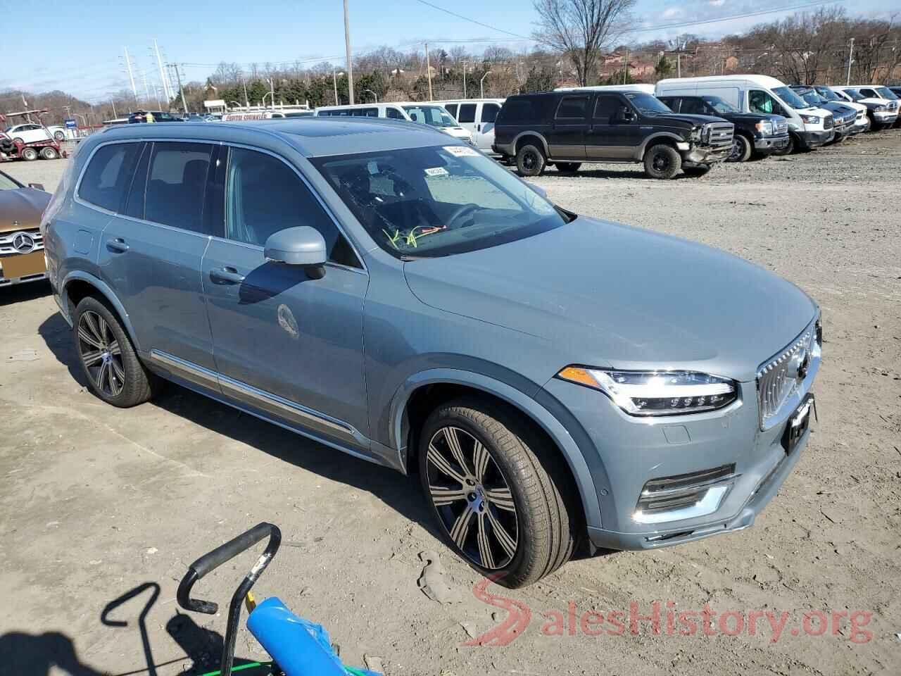 YV4A22PLXN1866393 2022 VOLVO XC90