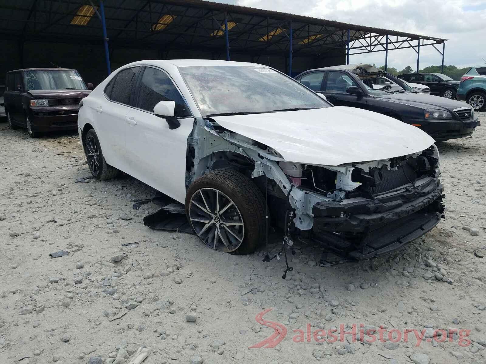 4T1G11AK4MU404169 2021 TOYOTA CAMRY