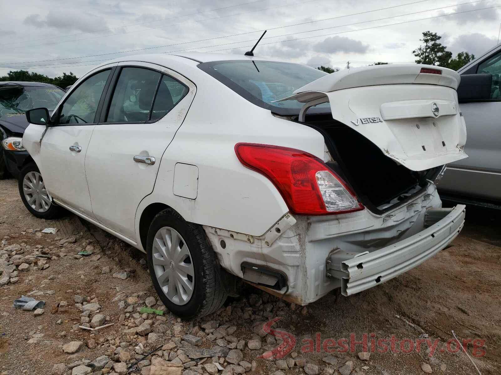 3N1CN7AP3HK413833 2017 NISSAN VERSA