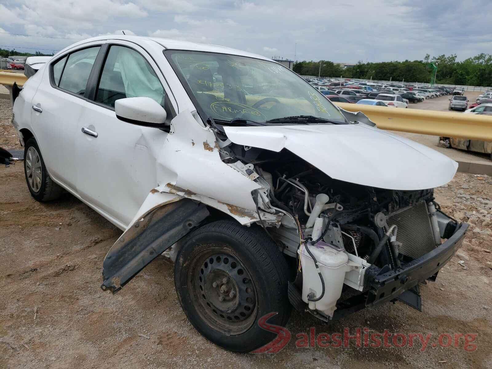 3N1CN7AP3HK413833 2017 NISSAN VERSA