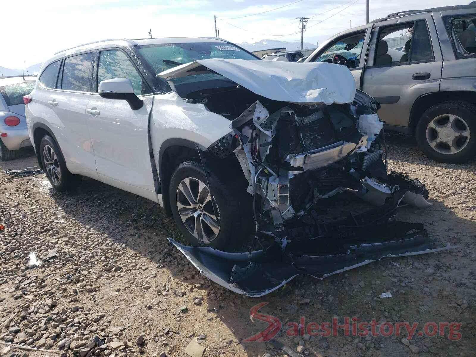 5TDHZRBH2MS529744 2021 TOYOTA HIGHLANDER