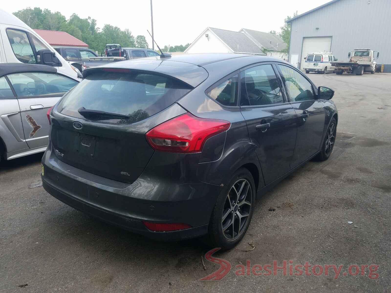 1FADP3M28JL306573 2018 FORD FOCUS