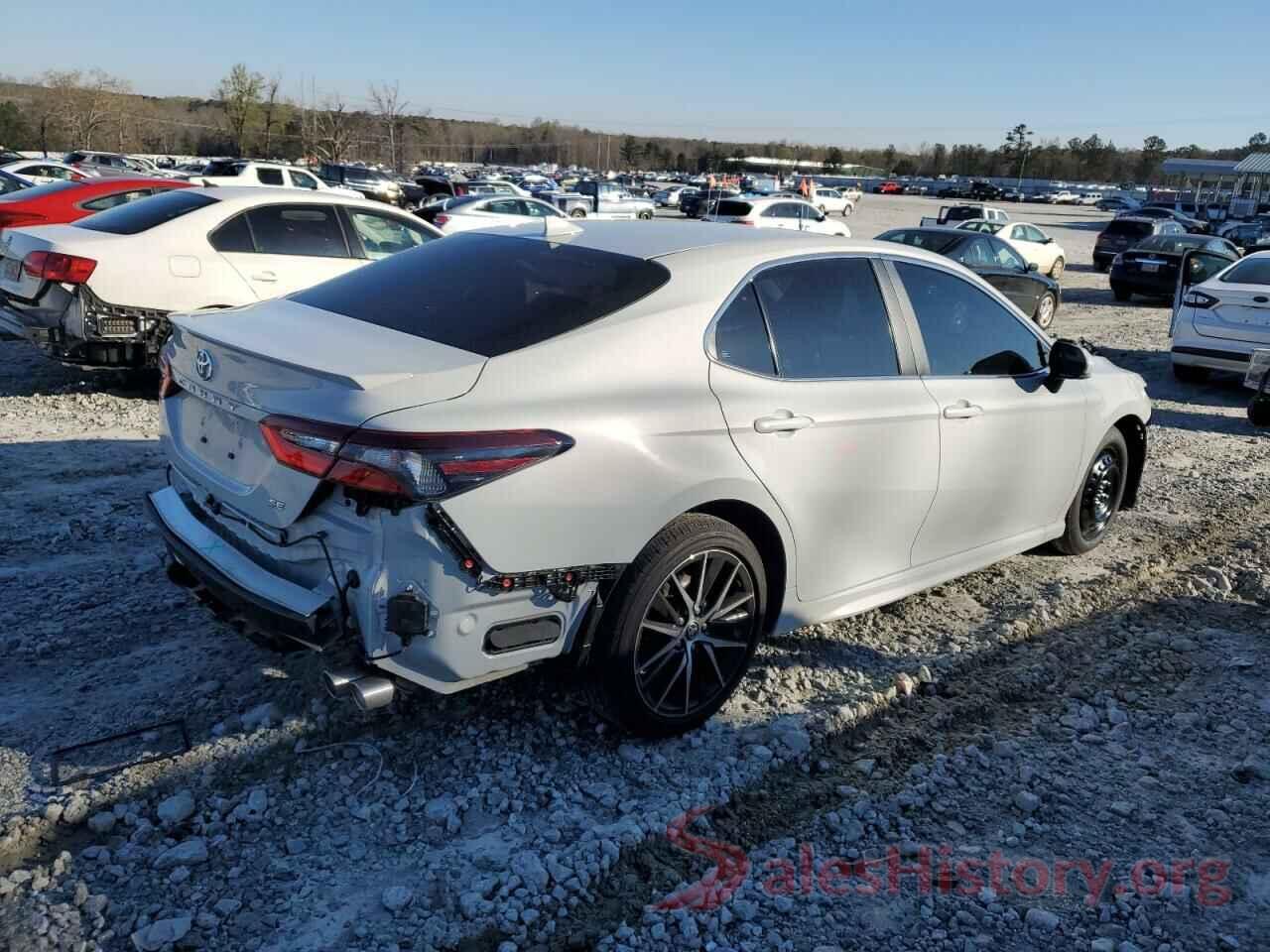 4T1S11AK1NU045701 2022 TOYOTA CAMRY