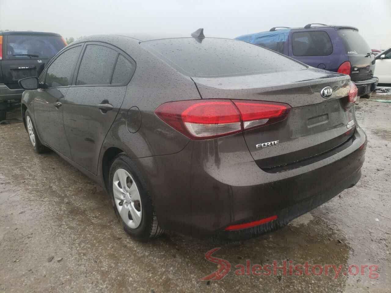 3KPFK4A72JE215850 2018 KIA FORTE