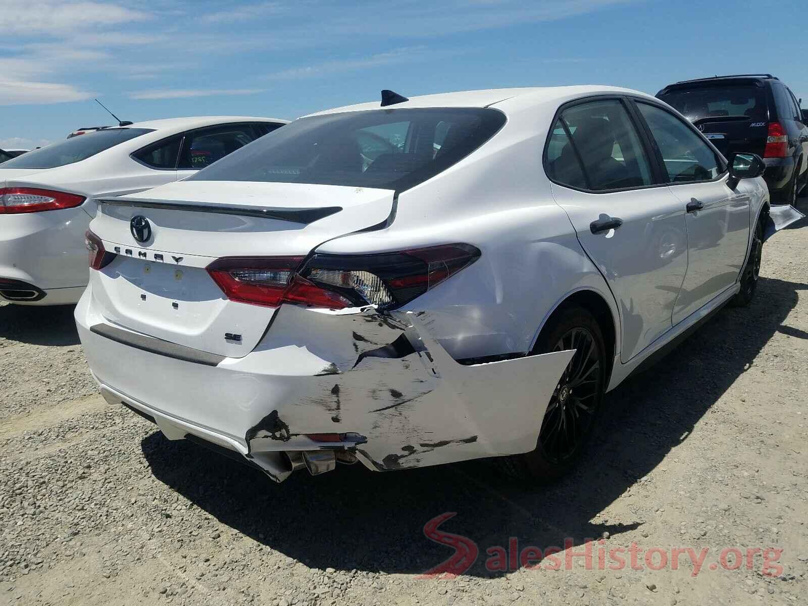 4T1G11AK9MU447437 2021 TOYOTA CAMRY