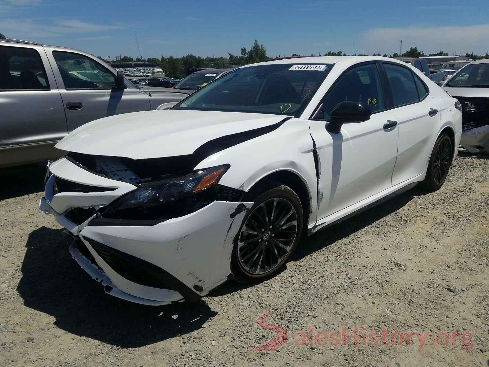 4T1G11AK9MU447437 2021 TOYOTA CAMRY