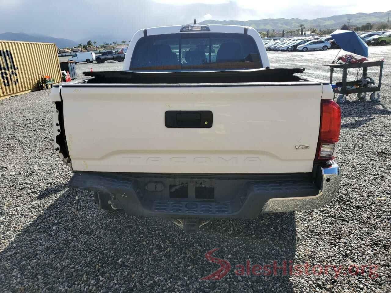 3TMAZ5CN0JM053682 2018 TOYOTA TACOMA