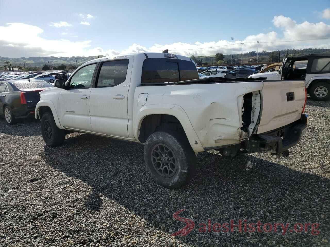 3TMAZ5CN0JM053682 2018 TOYOTA TACOMA