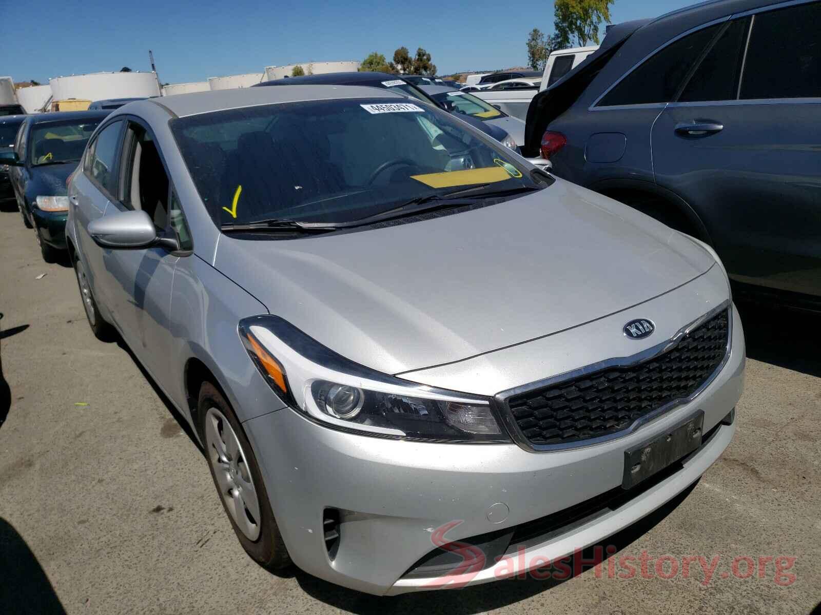 3KPFK4A78HE045195 2017 KIA FORTE