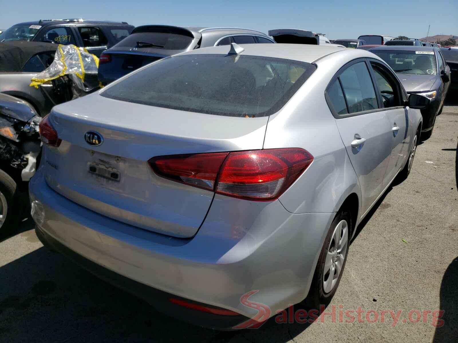 3KPFK4A78HE045195 2017 KIA FORTE