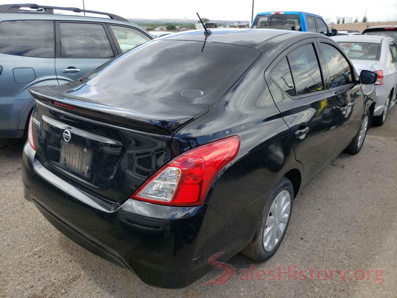 3N1CN7AP3KL822013 2019 NISSAN VERSA