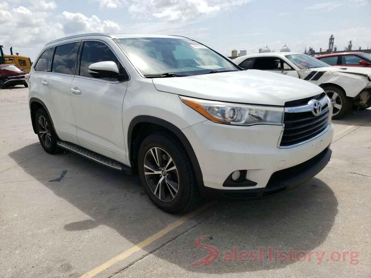 5TDKKRFH2GS157587 2016 TOYOTA HIGHLANDER