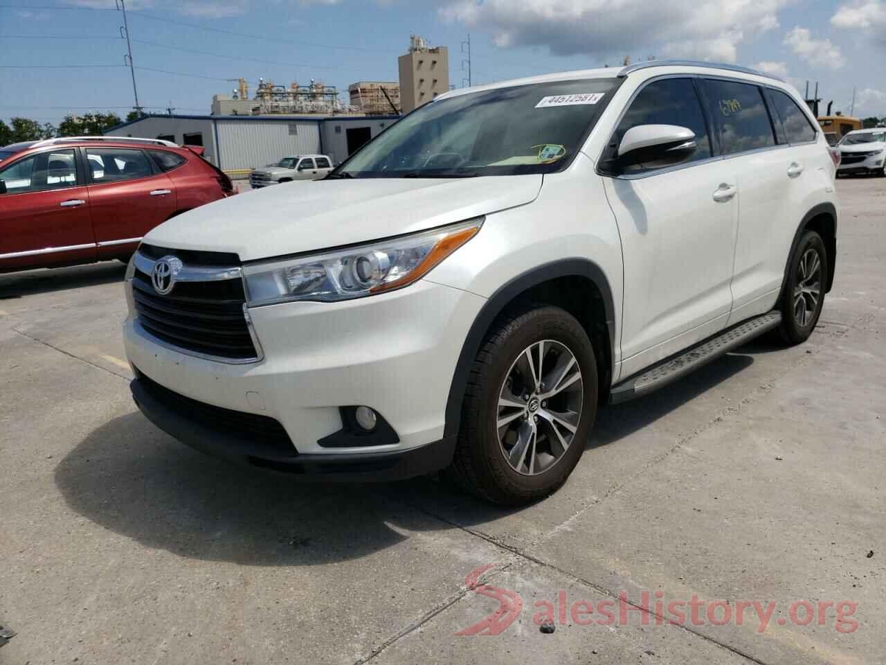 5TDKKRFH2GS157587 2016 TOYOTA HIGHLANDER