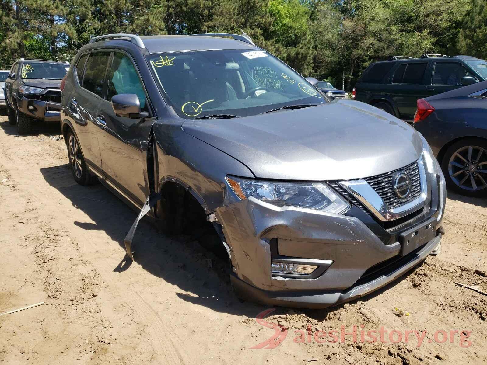 5N1AT2MVXJC729700 2018 NISSAN ROGUE