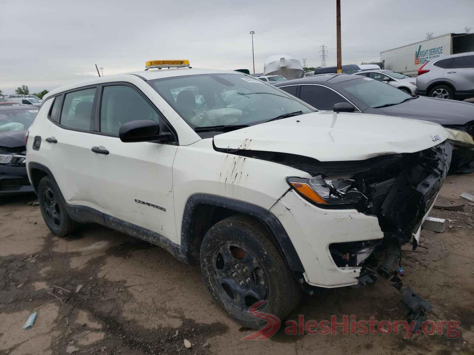 3C4NJCAB0JT265672 2018 JEEP COMPASS