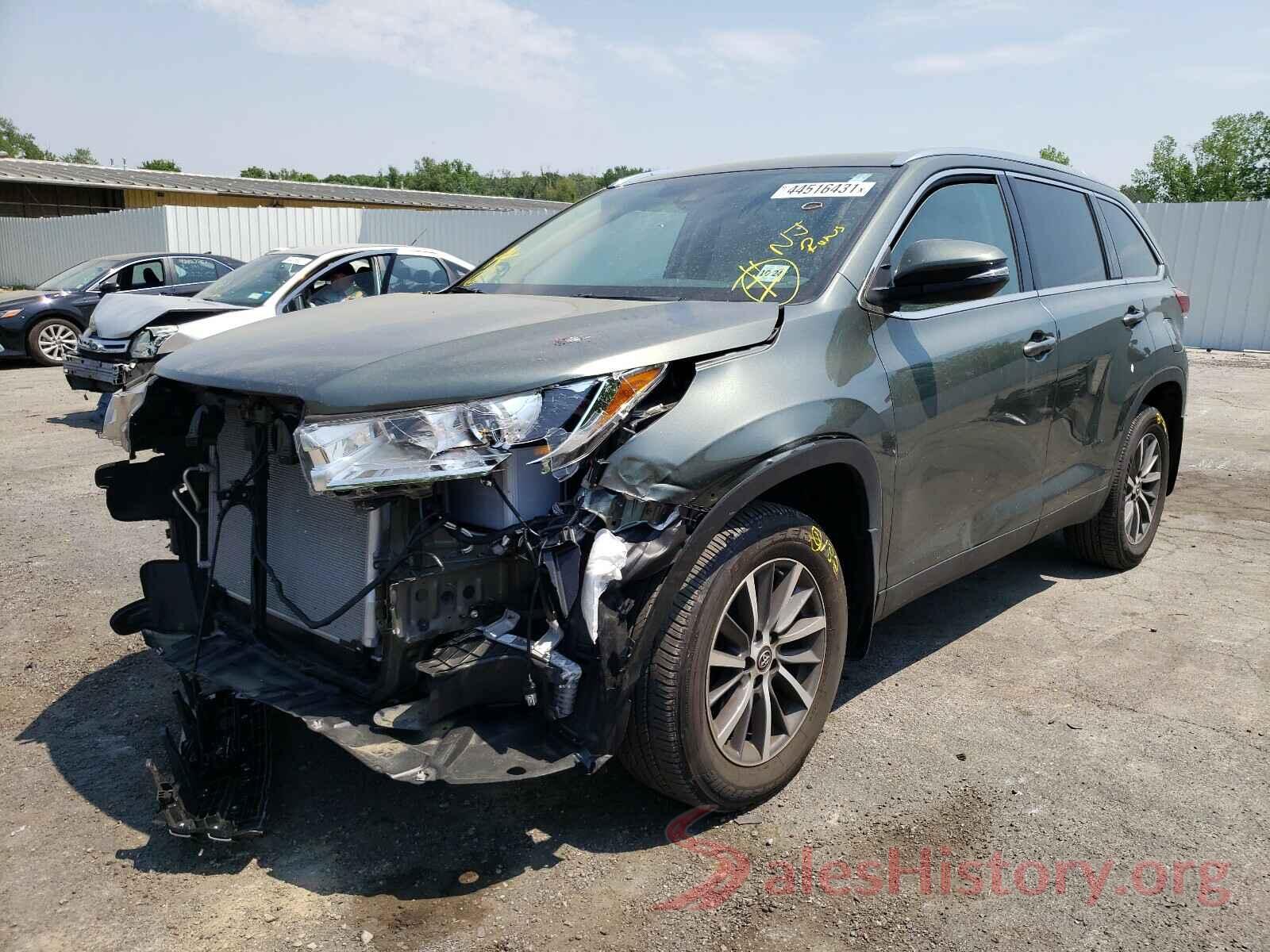 5TDJZRFH6KS720396 2019 TOYOTA HIGHLANDER