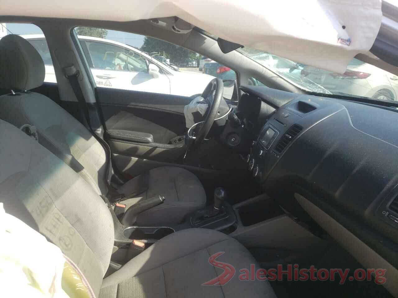 KNAFX4A6XG5519390 2016 KIA FORTE