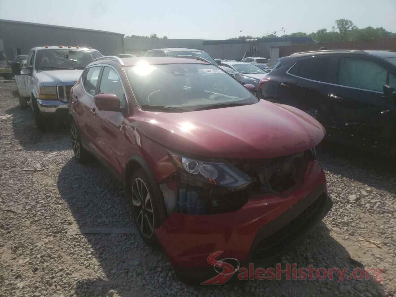 JN1BJ1CR9JW283358 2018 NISSAN ROGUE