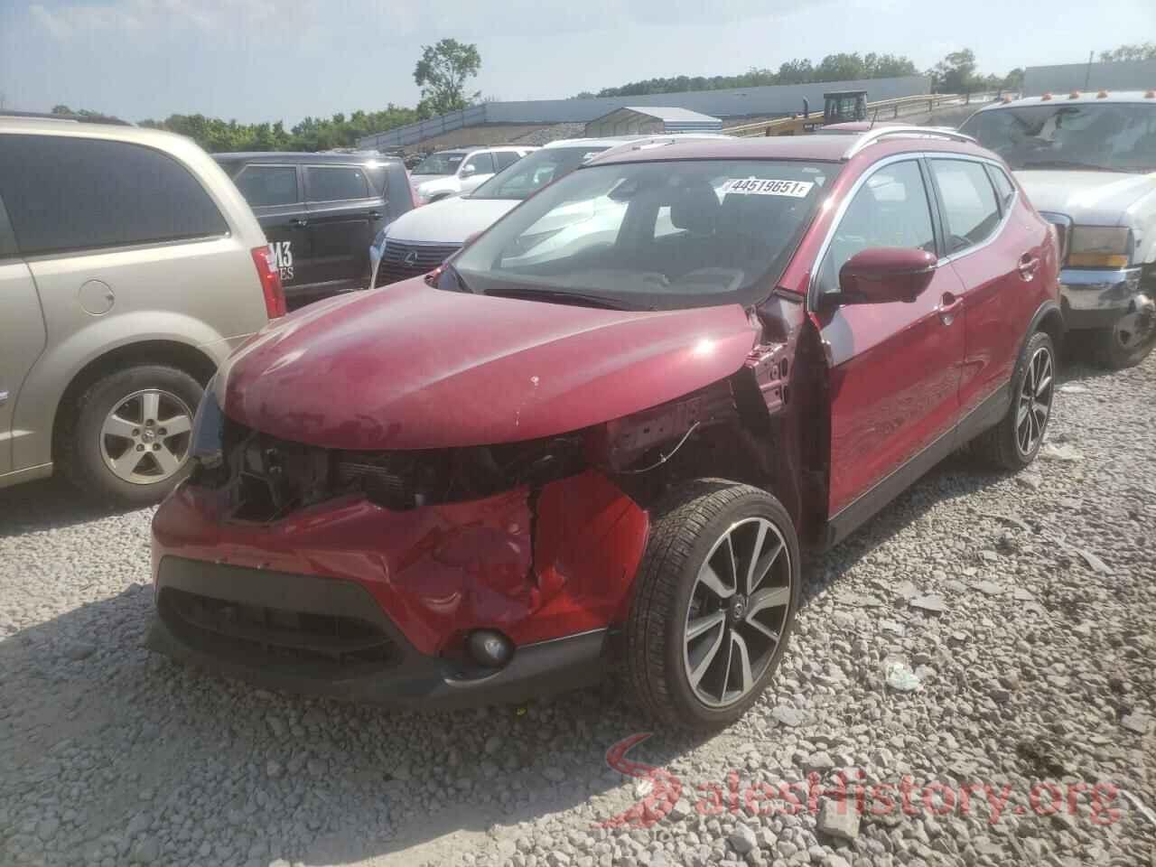 JN1BJ1CR9JW283358 2018 NISSAN ROGUE