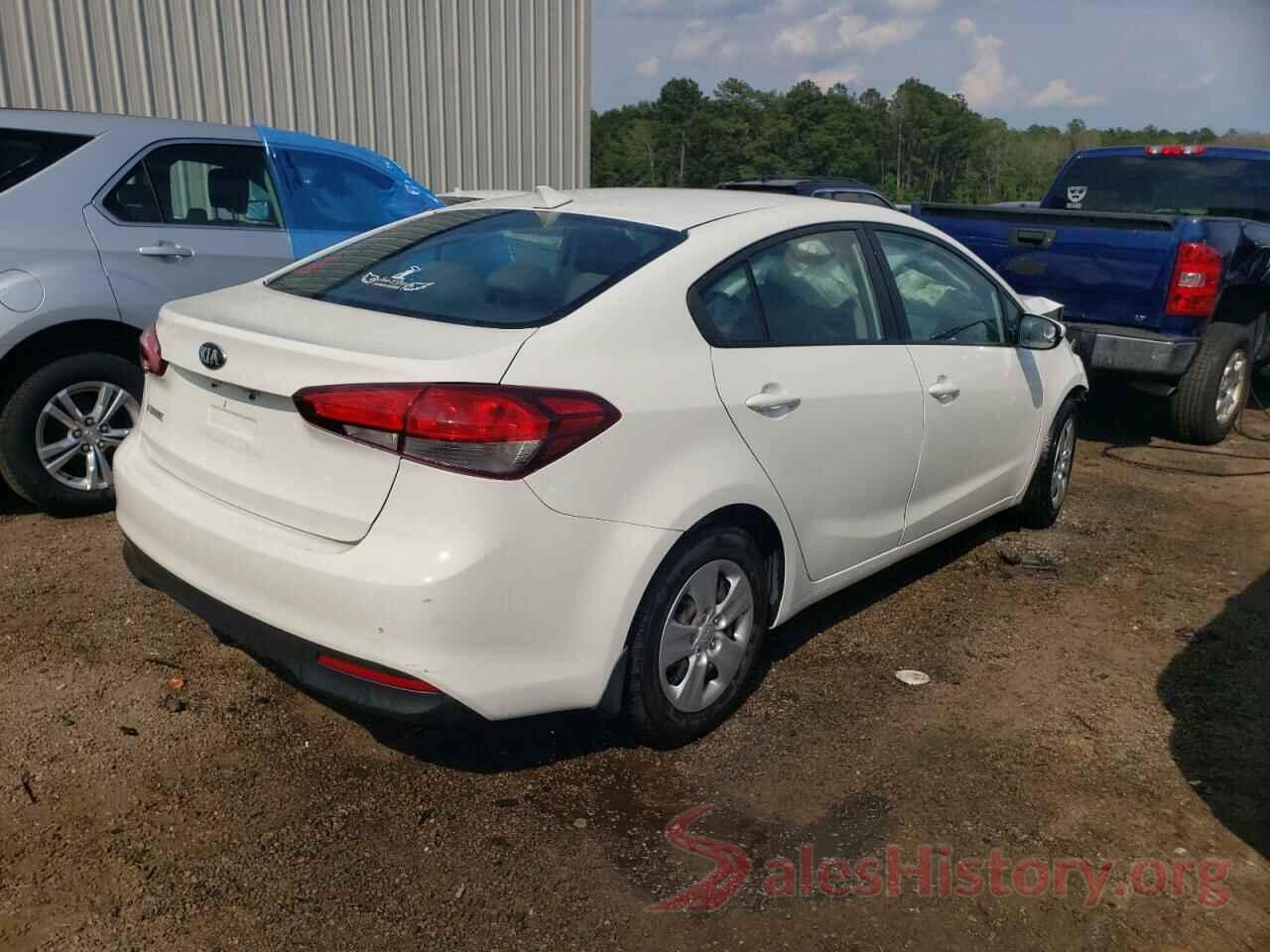 3KPFK4A77HE029652 2017 KIA FORTE