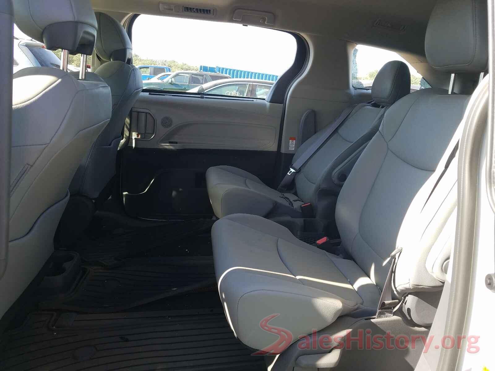 5TDYRKECXMS034232 2021 TOYOTA SIENNA