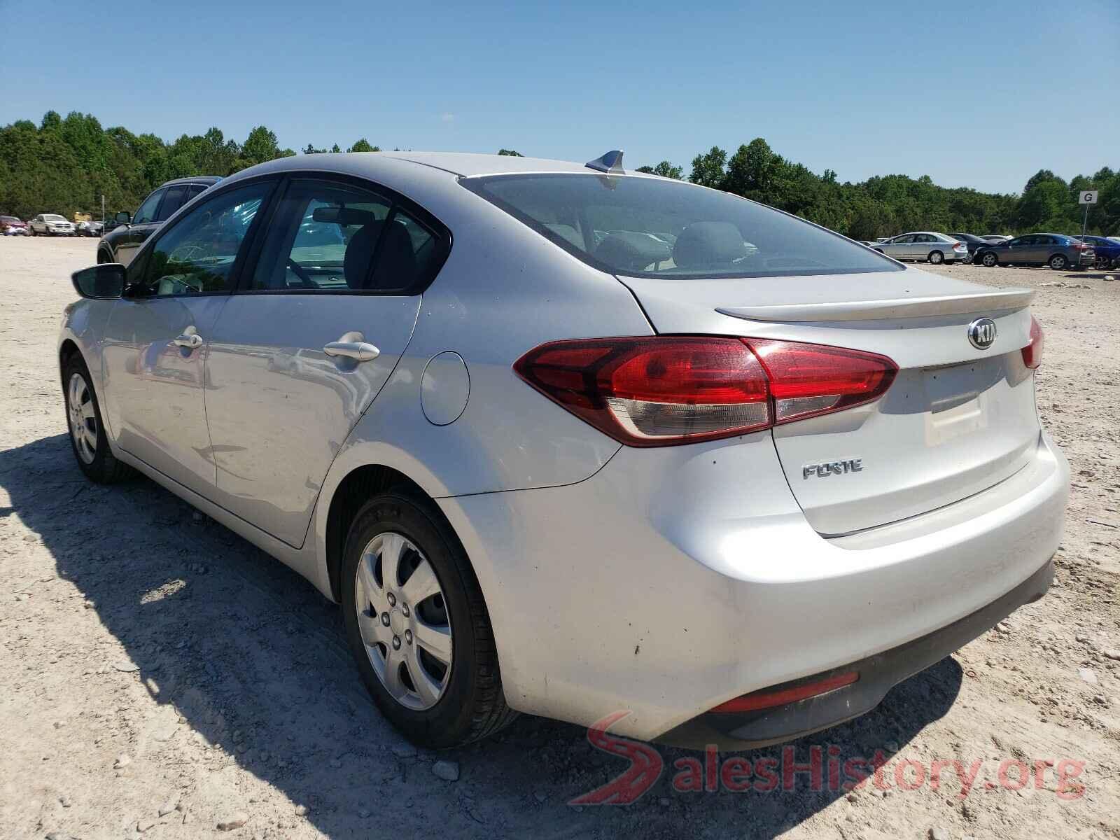 3KPFK4A77HE055779 2017 KIA FORTE