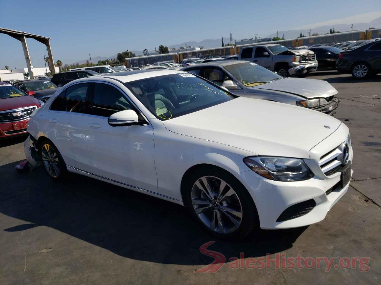 55SWF4JB1JU278472 2018 MERCEDES-BENZ C CLASS