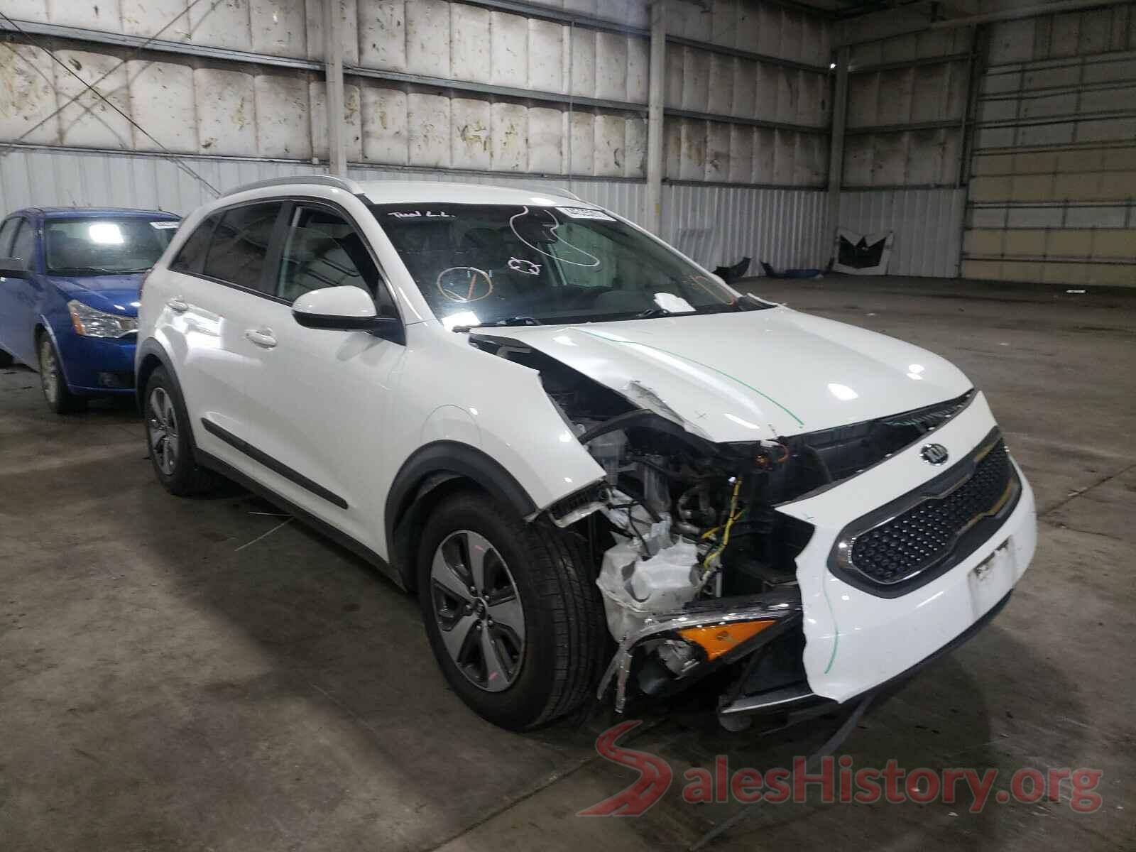 KNDCB3LC2H5059449 2017 KIA NIRO