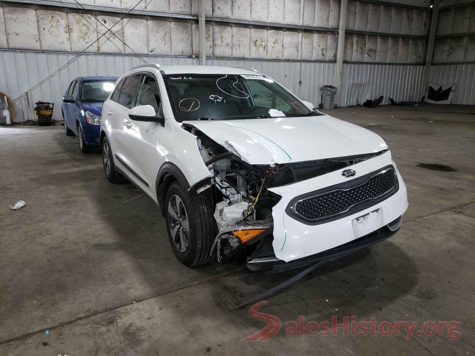 KNDCB3LC2H5059449 2017 KIA NIRO