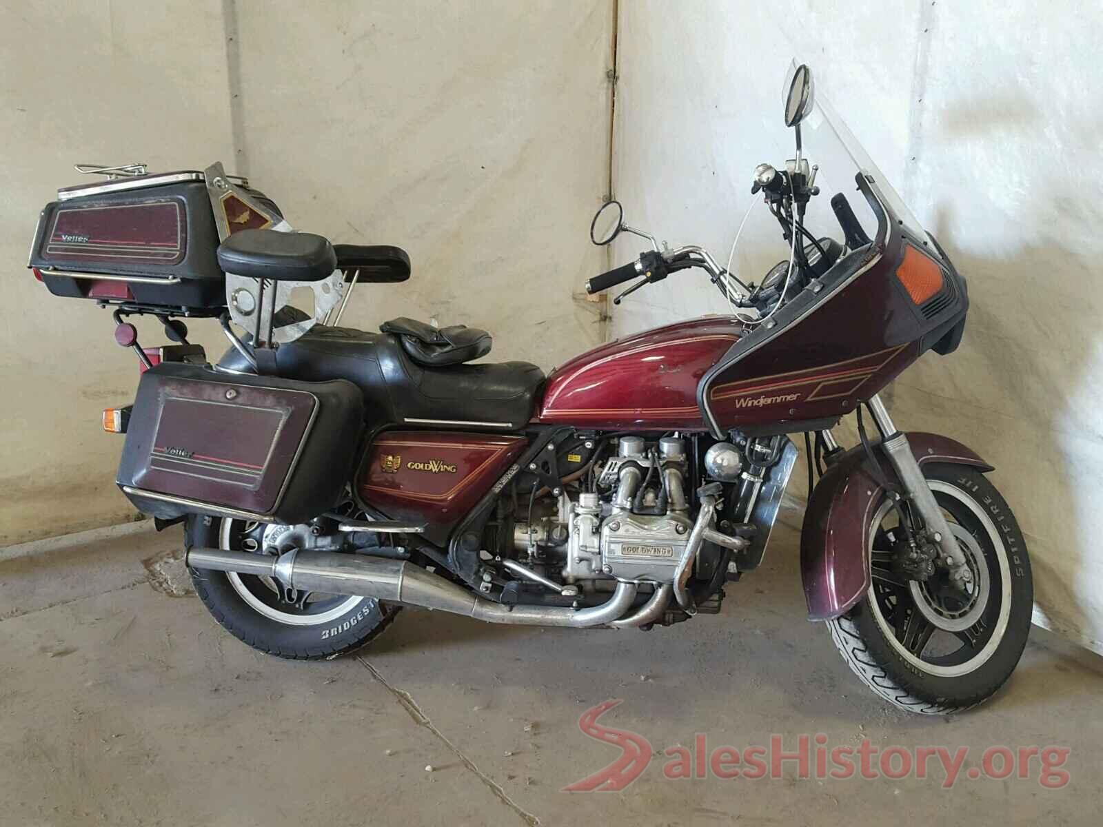 1HFSC0204CA224020 1982 HONDA GL CYCLE