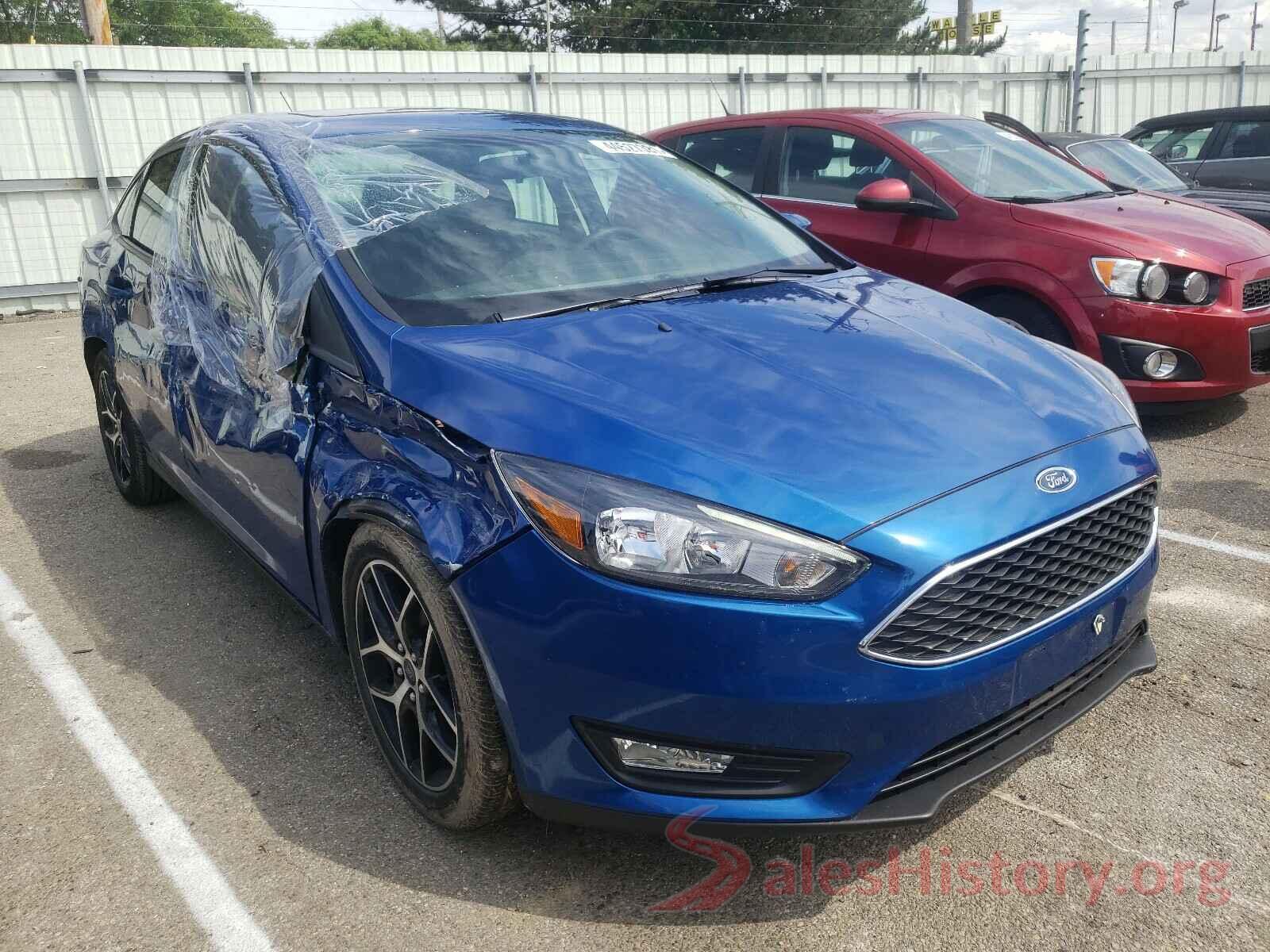 1FADP3H24JL258323 2018 FORD FOCUS