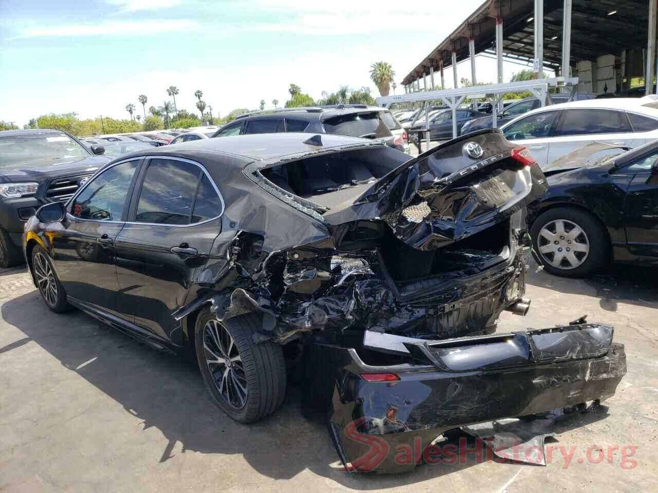 4T1B11HKXKU776757 2019 TOYOTA CAMRY