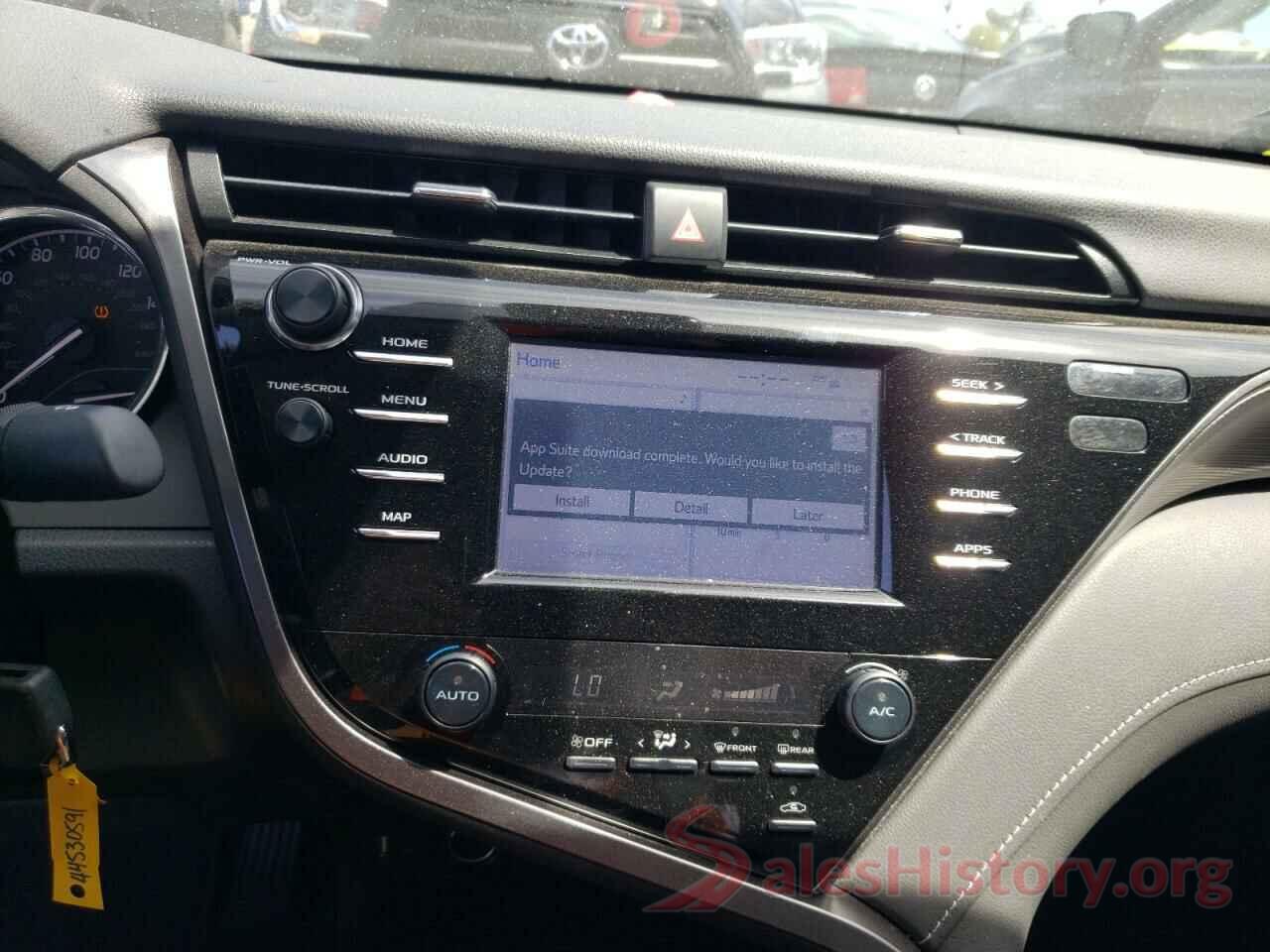 4T1B11HKXKU776757 2019 TOYOTA CAMRY