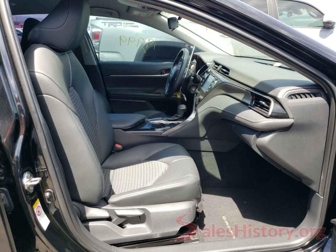 4T1B11HKXKU776757 2019 TOYOTA CAMRY