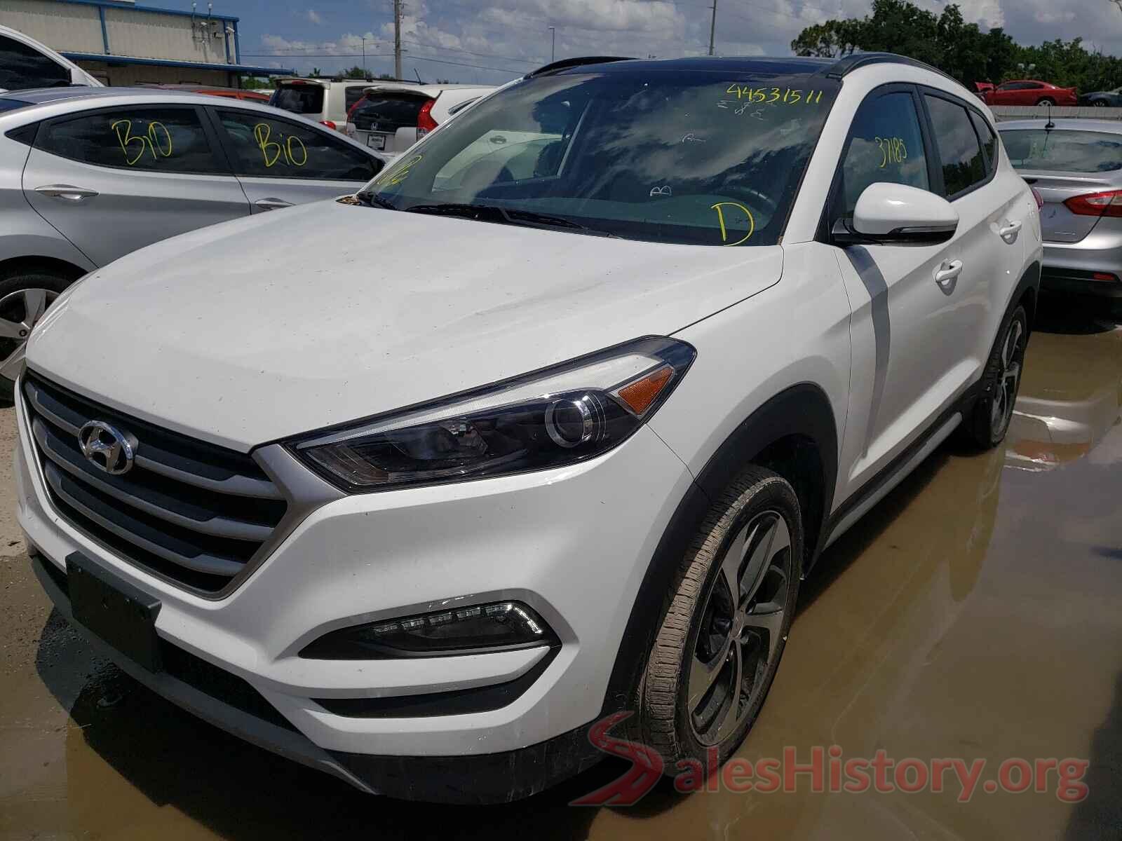 KM8J3CA26JU674740 2018 HYUNDAI TUCSON