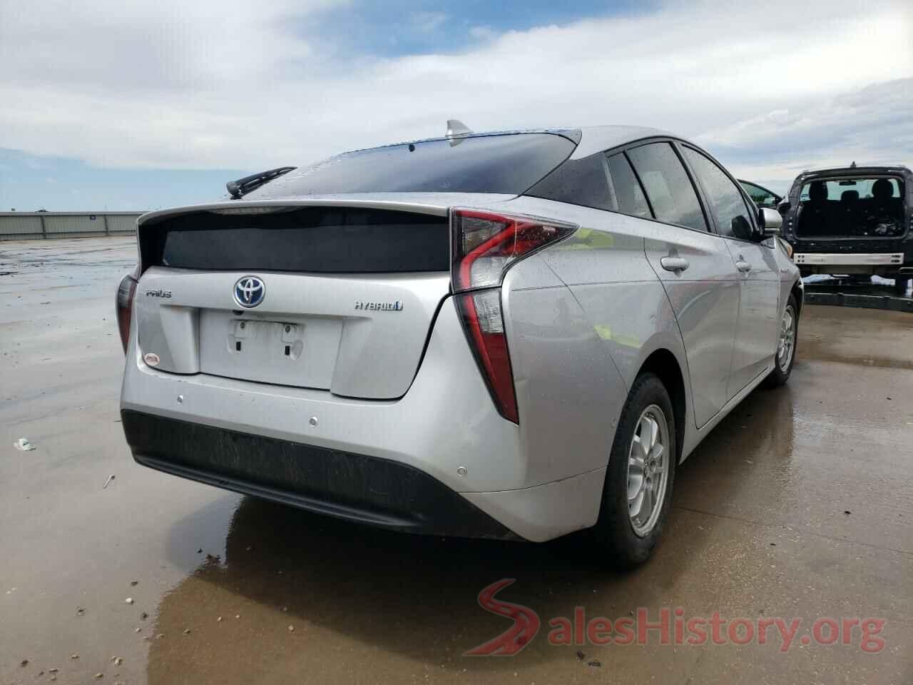 JTDKARFU0J3060817 2018 TOYOTA PRIUS