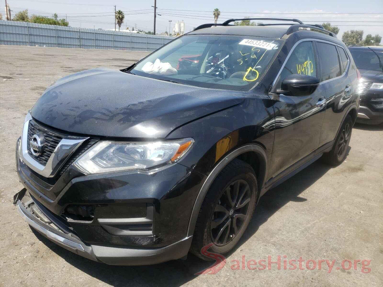 5N1AT2MT7HC806869 2017 NISSAN ROGUE