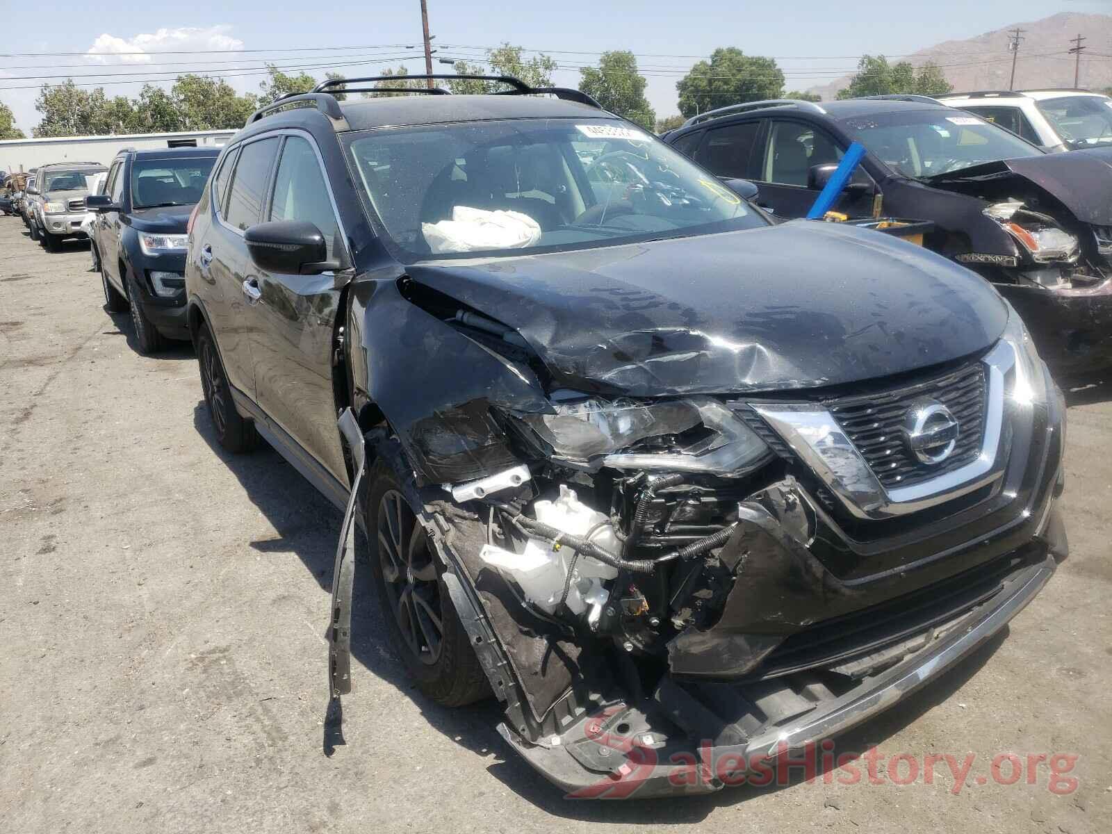 5N1AT2MT7HC806869 2017 NISSAN ROGUE