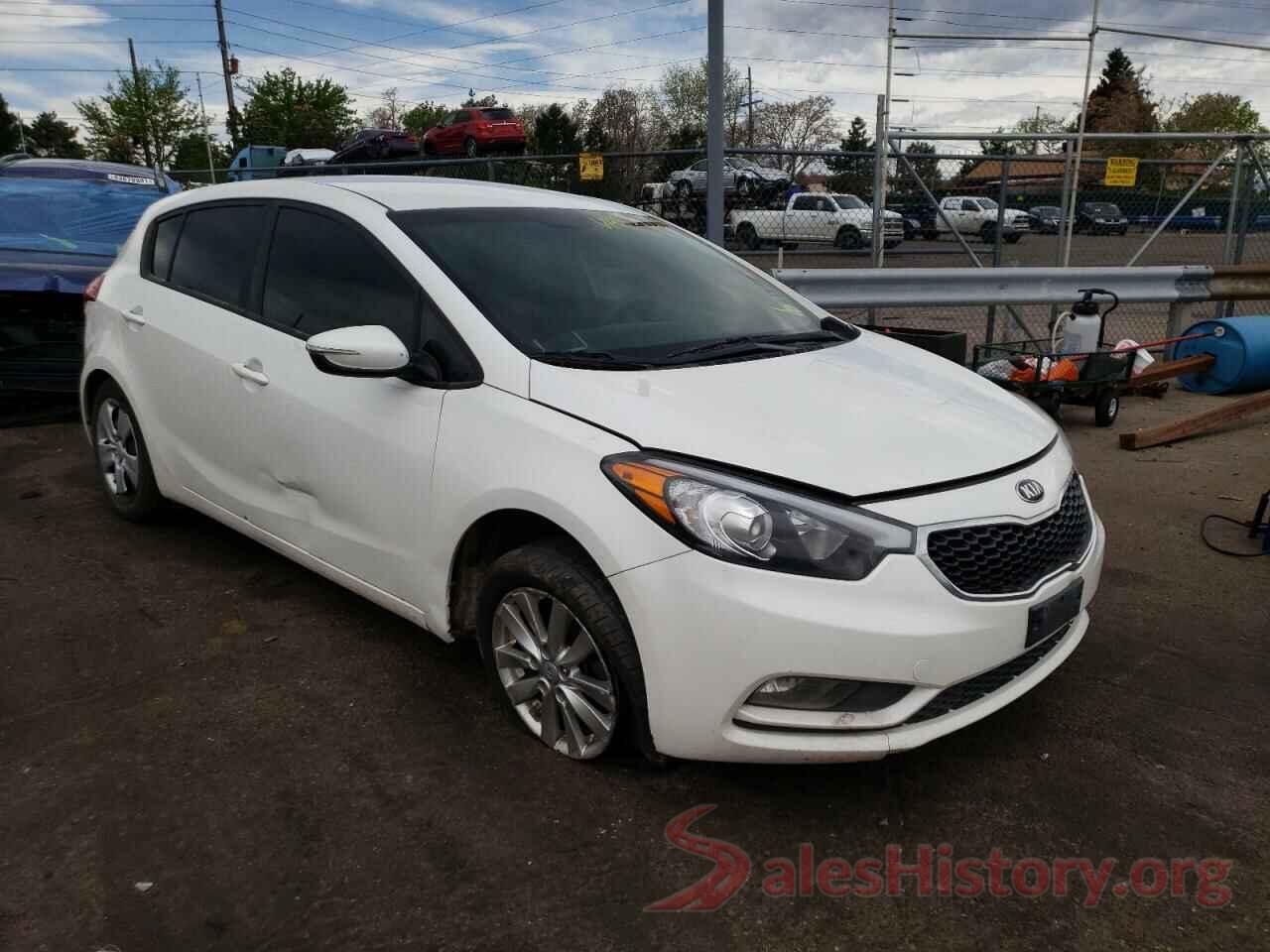 KNAFK5A87G5635636 2016 KIA FORTE