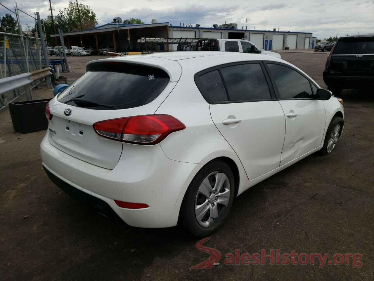 KNAFK5A87G5635636 2016 KIA FORTE