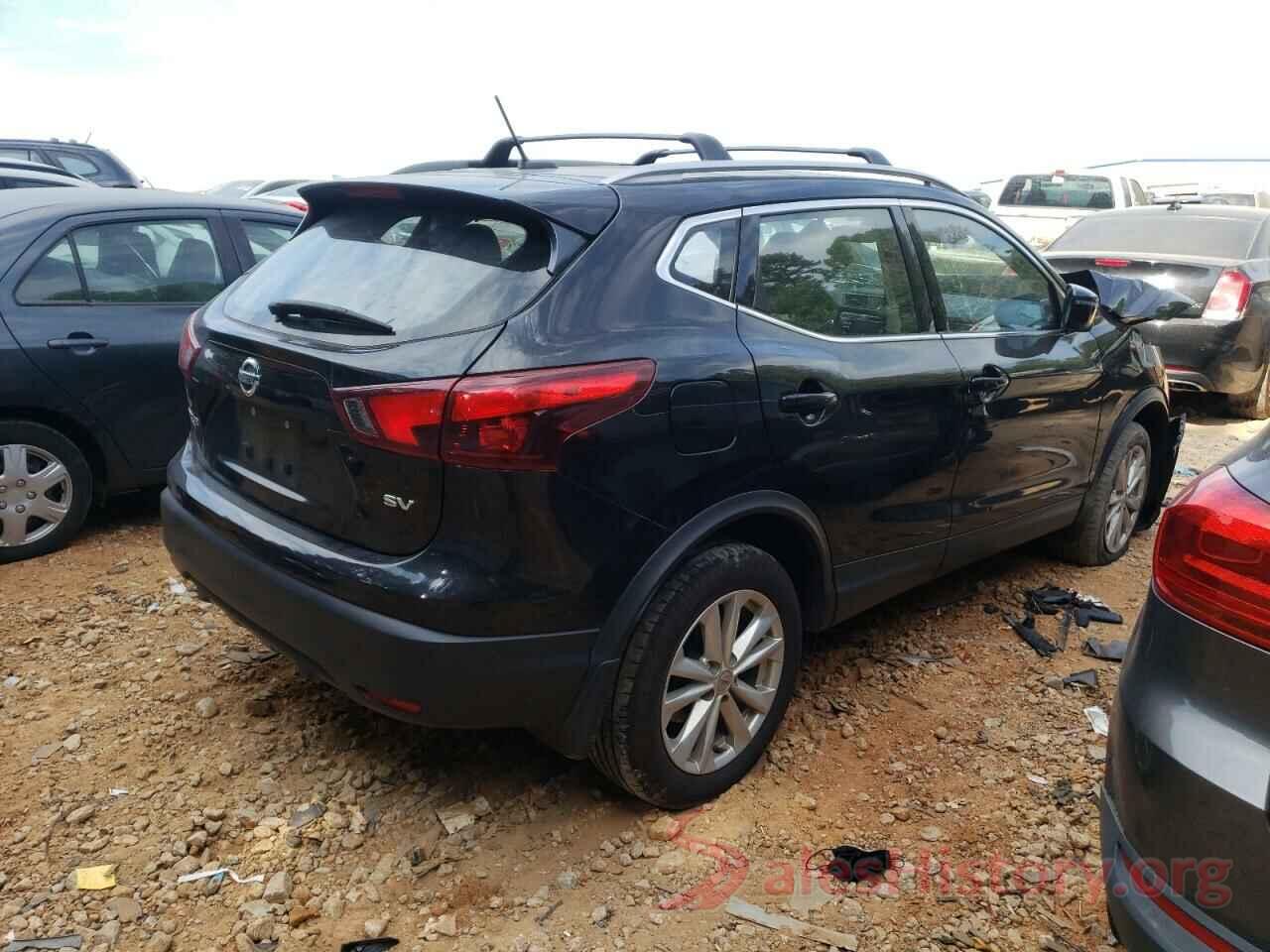 JN1BJ1CP6JW162432 2018 NISSAN ROGUE