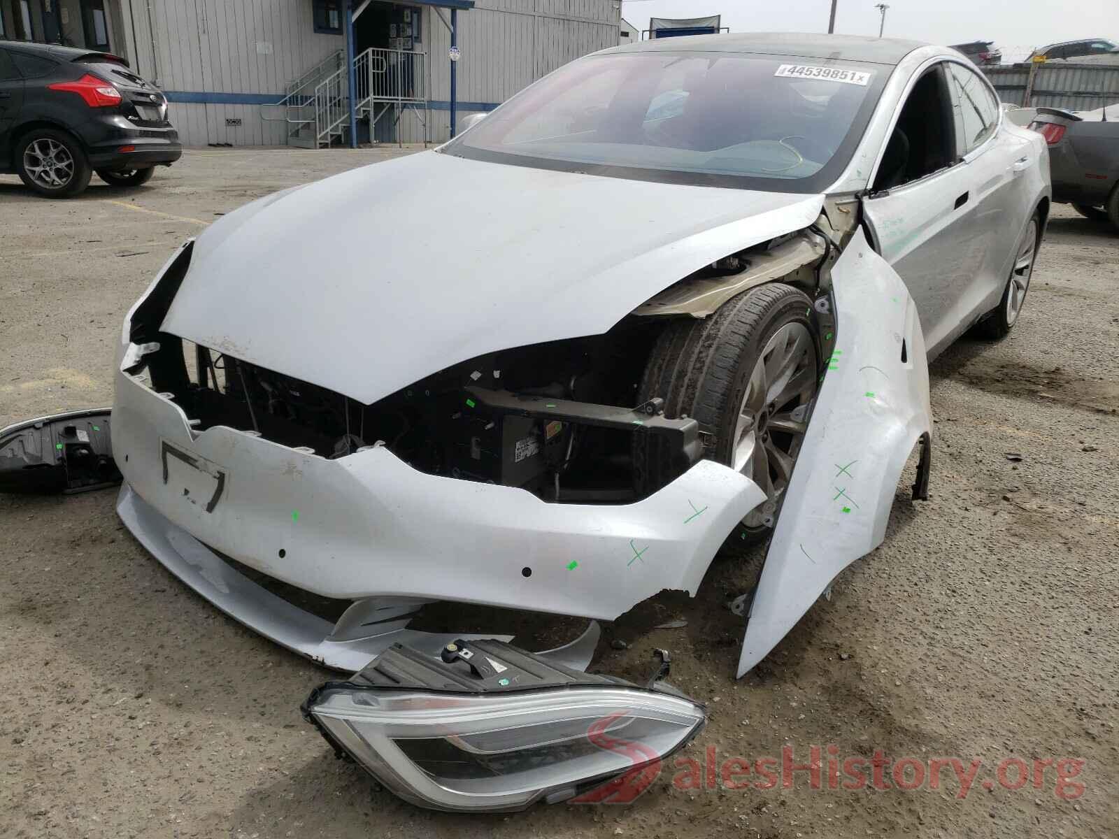 5YJSA1E26JF298062 2018 TESLA MODEL S