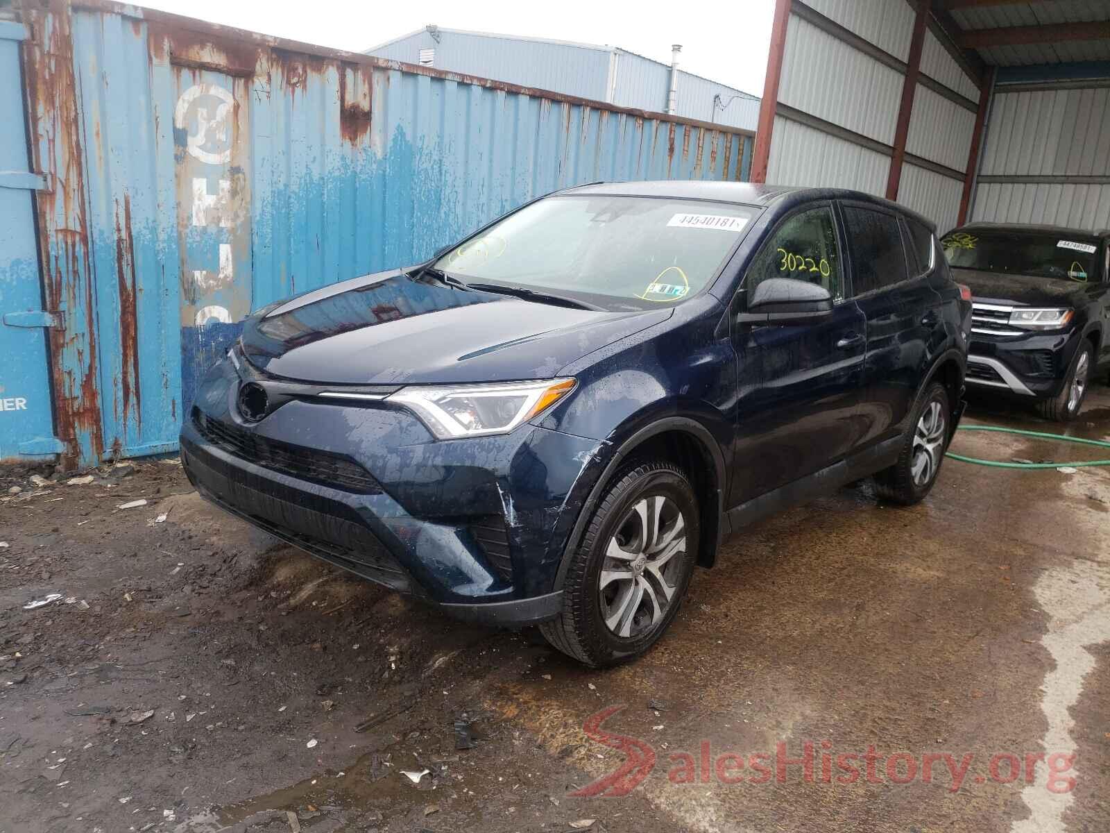 JTMBFREV9JJ250476 2018 TOYOTA RAV4