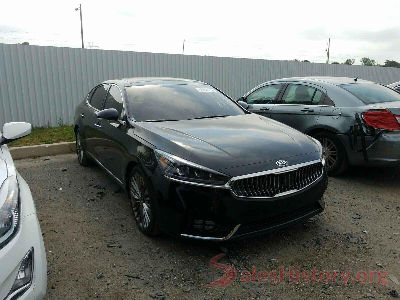 KNALC4J17H5092352 2017 KIA CADENZA