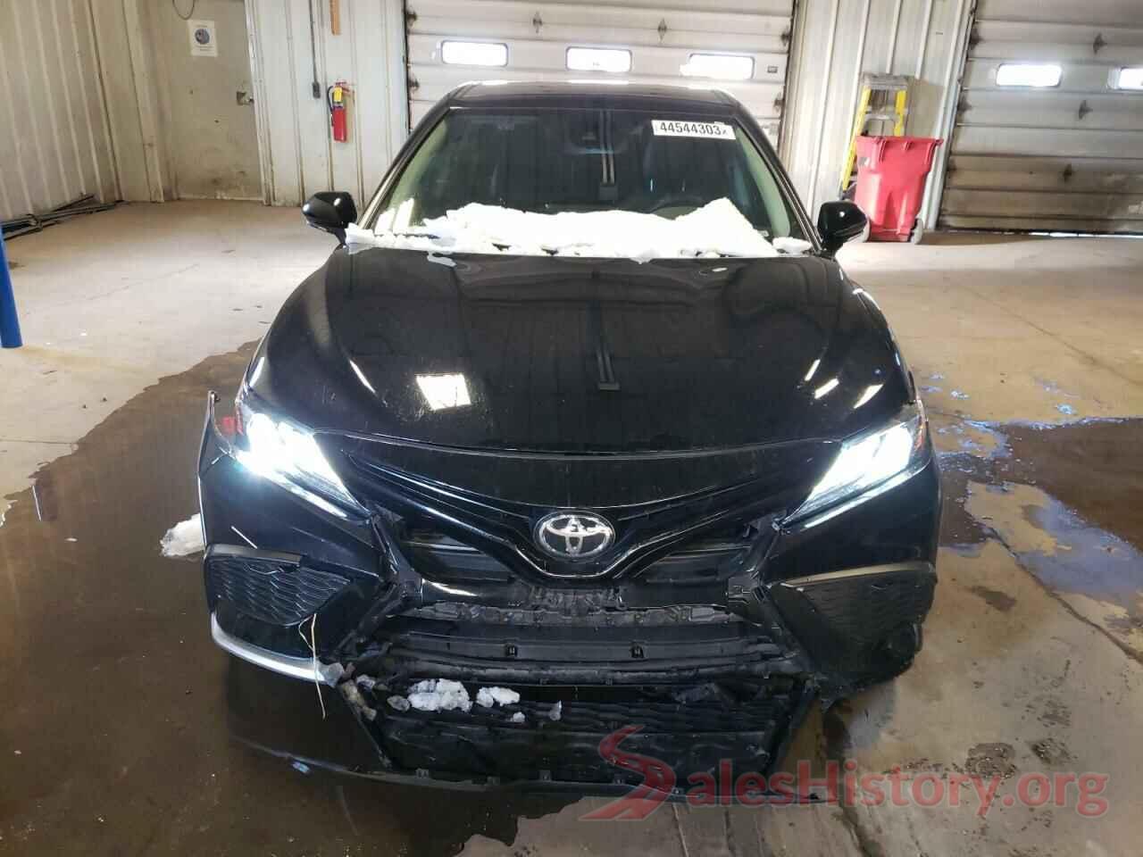 4T1K61AKXMU552256 2021 TOYOTA CAMRY