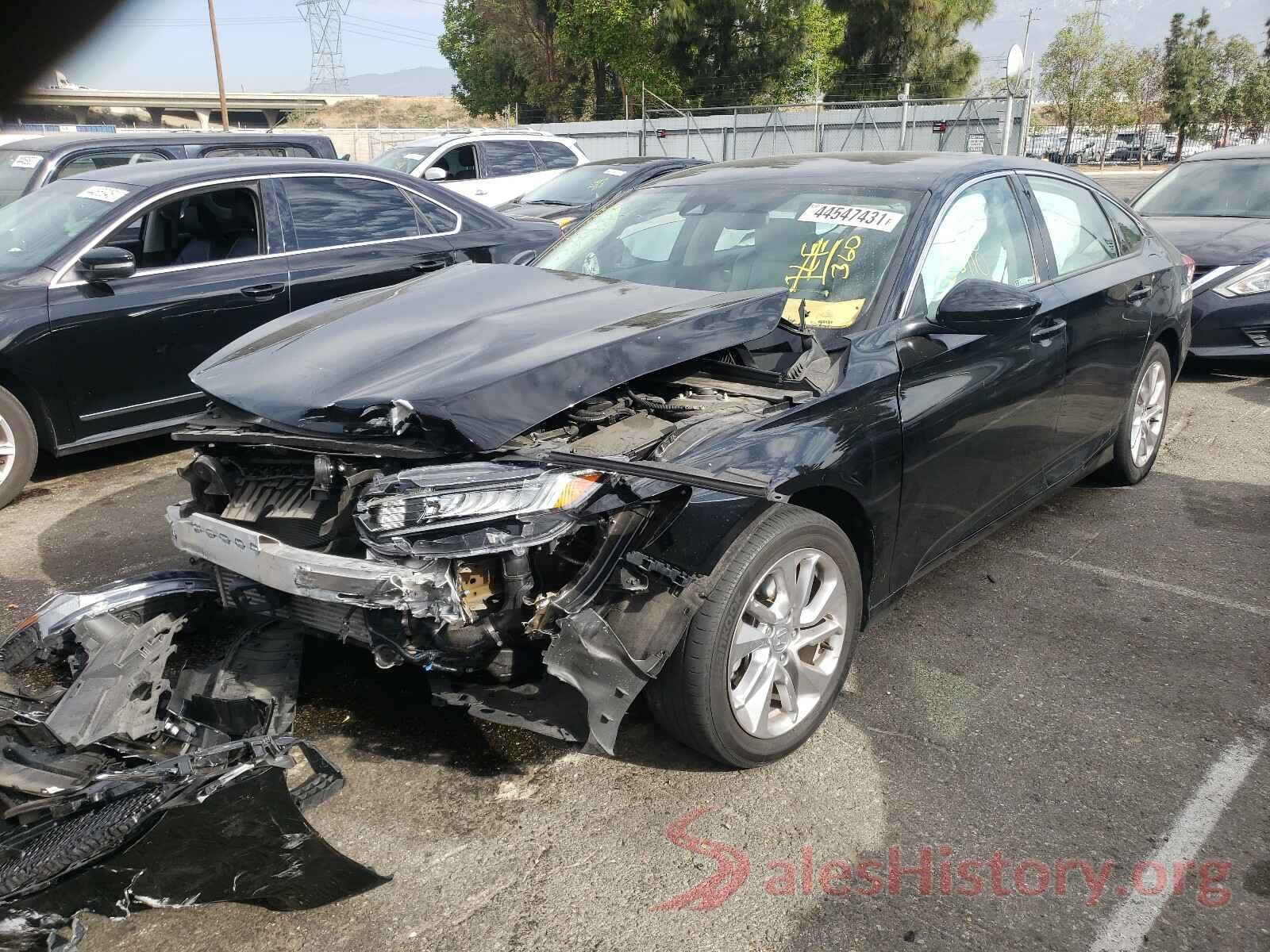 1HGCV1F18JA079936 2018 HONDA ACCORD