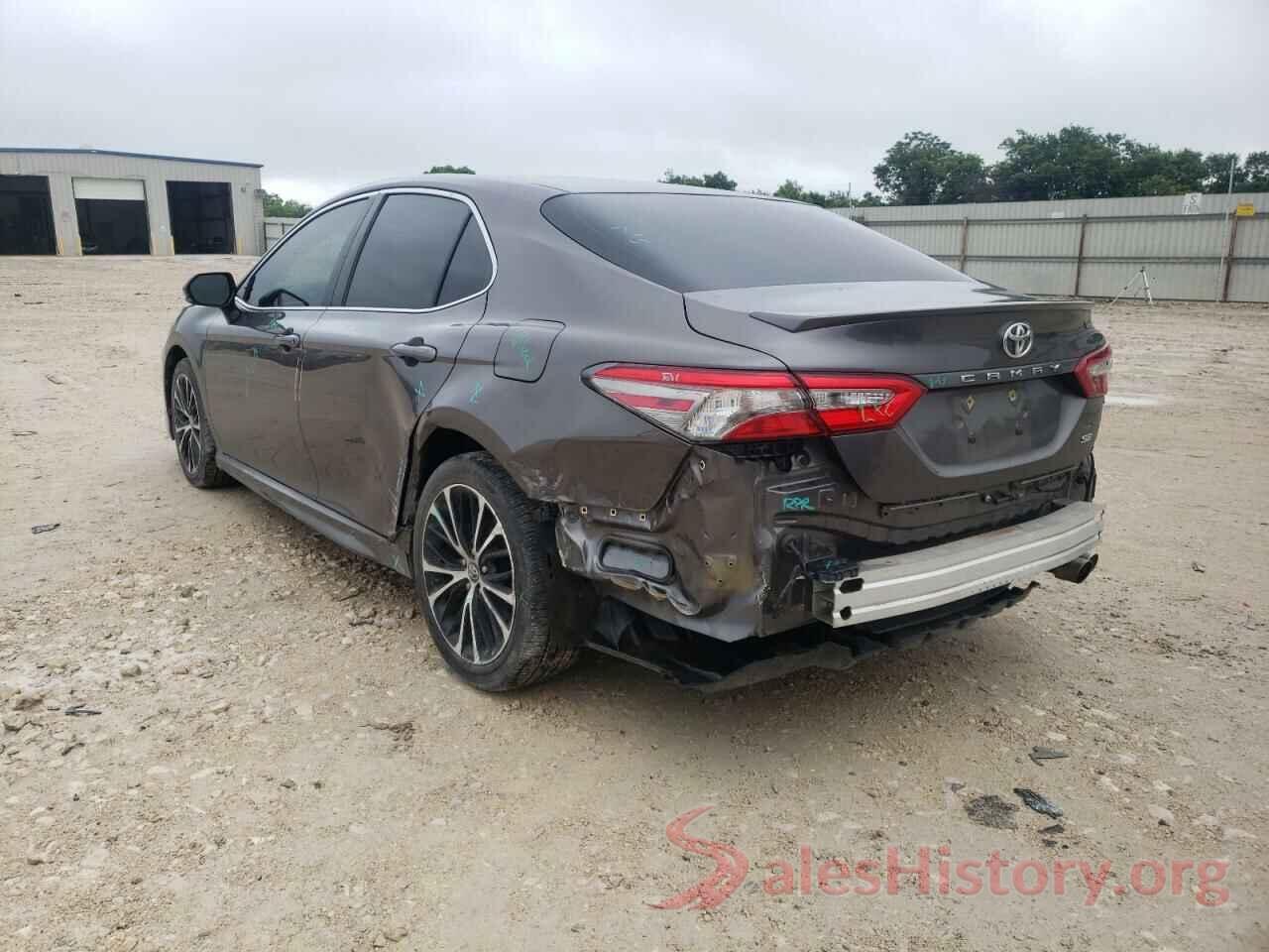 4T1B11HKXJU086649 2018 TOYOTA CAMRY