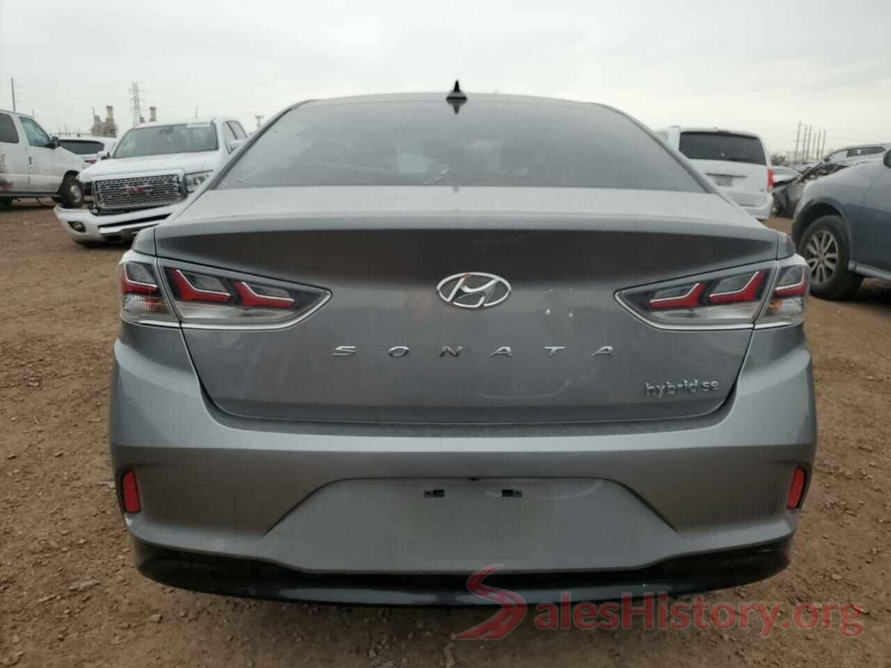 KMHE24L38JA082516 2018 HYUNDAI SONATA