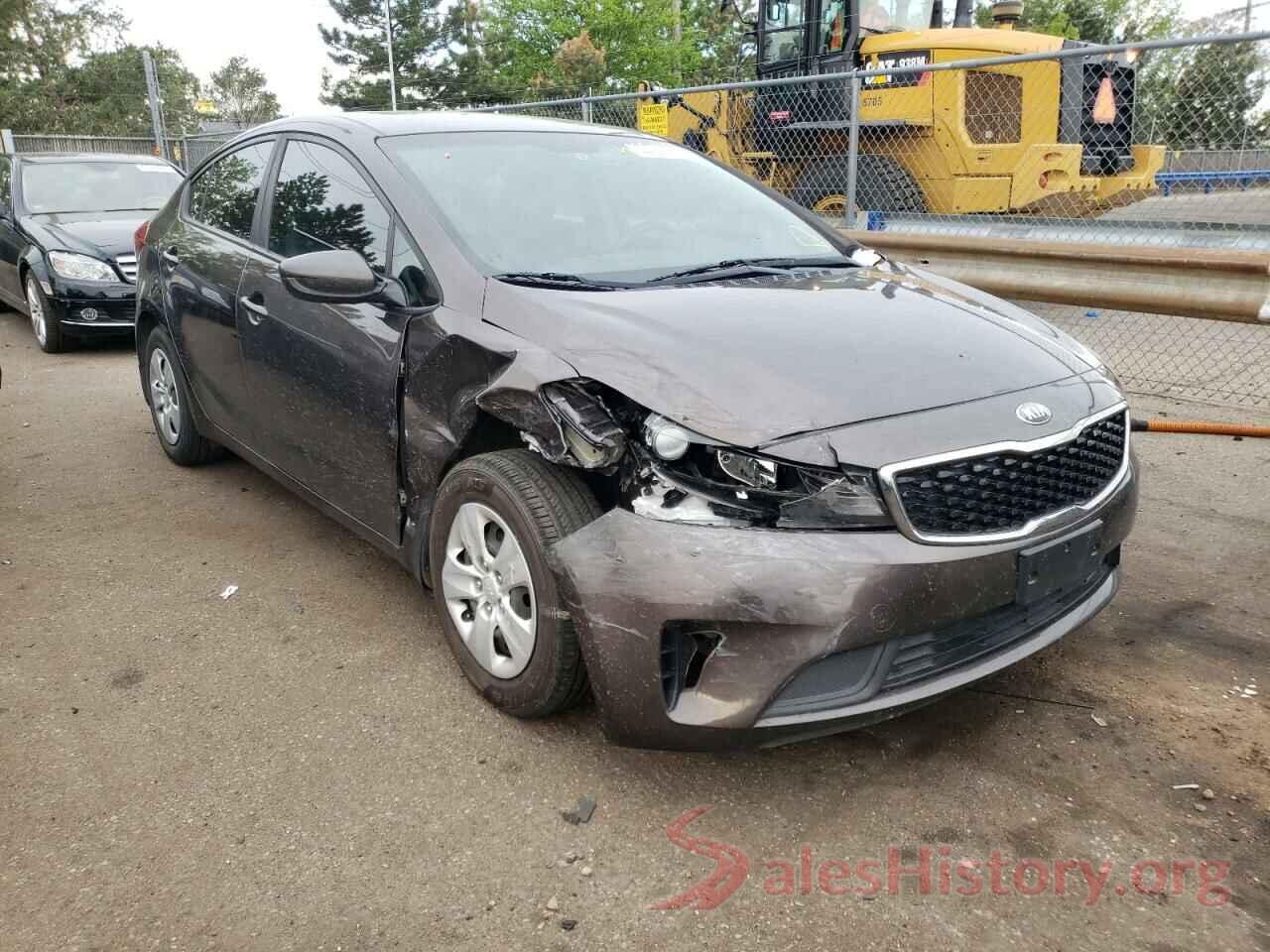 3KPFK4A70HE152371 2017 KIA FORTE