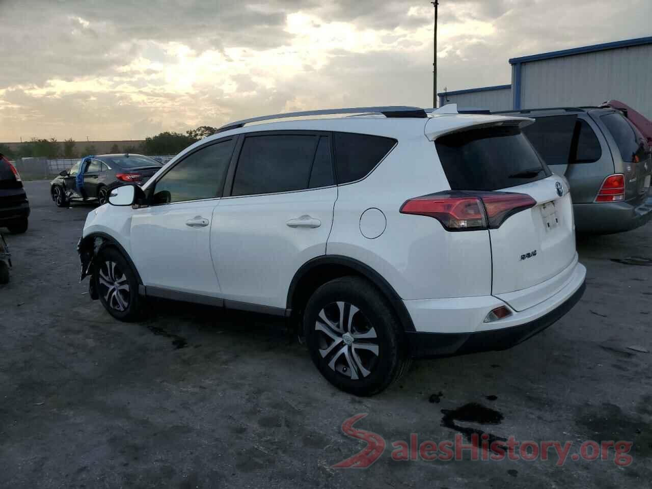 JTMZFREV5JJ176519 2018 TOYOTA RAV4